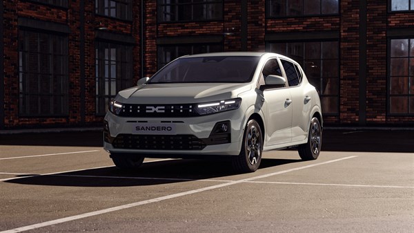 Harmonious front end - Dacia Sandero